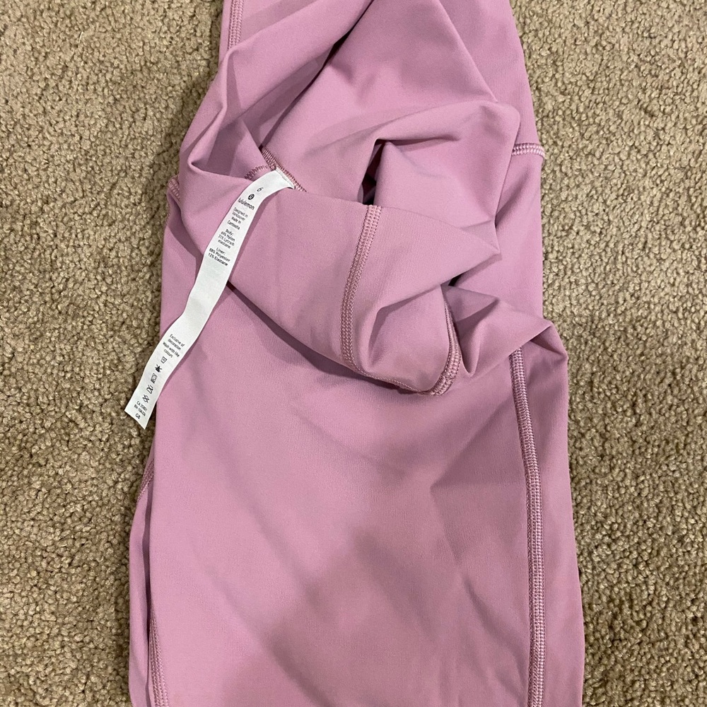 Lululemon crop length 25’ leggings
